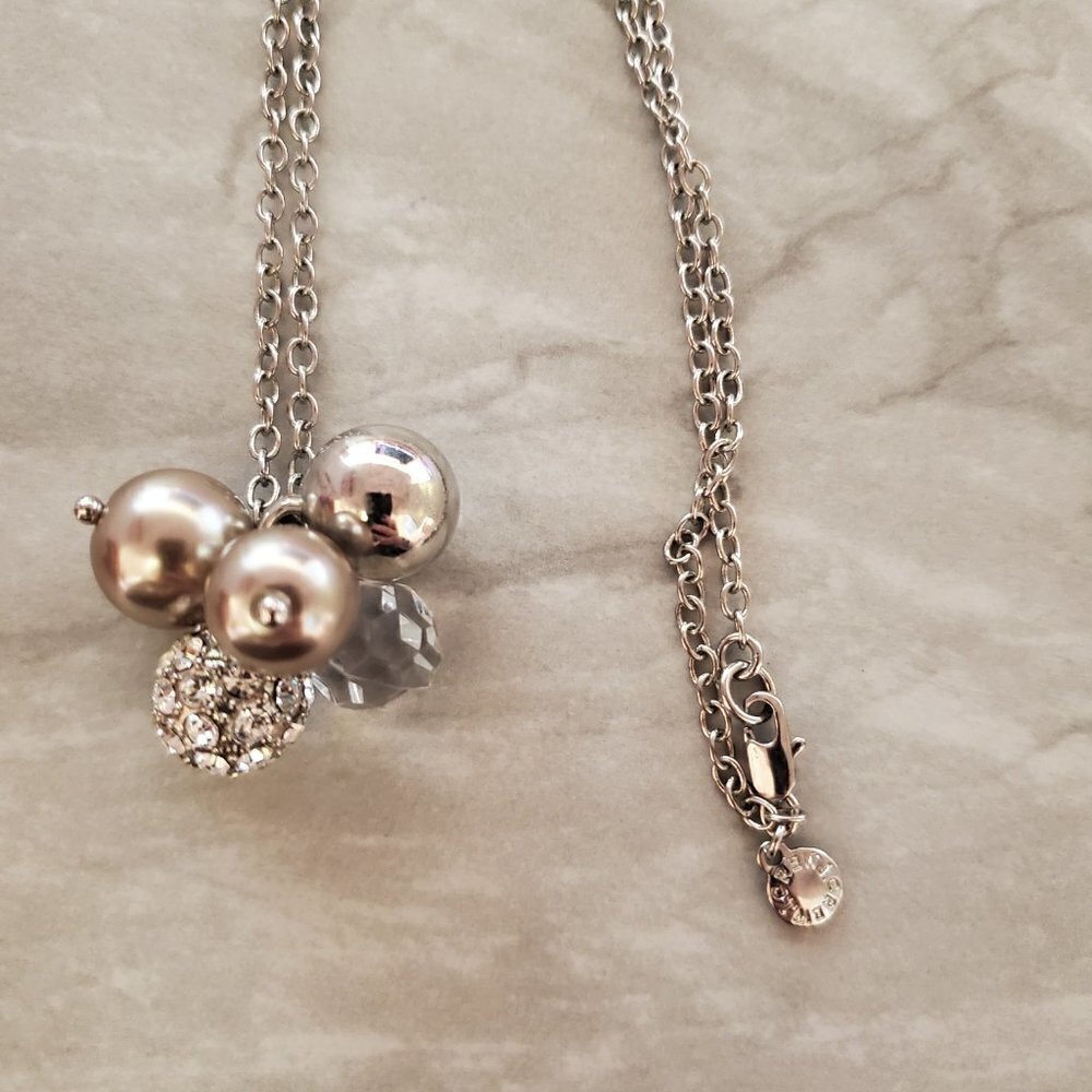 ✨ J.Crew Silver Rhinestones Crystals Pave Fireball Pendant Necklace ✨ - Picture 2 of 6